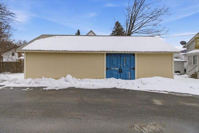 307 North Street, Bennington, VT 05201