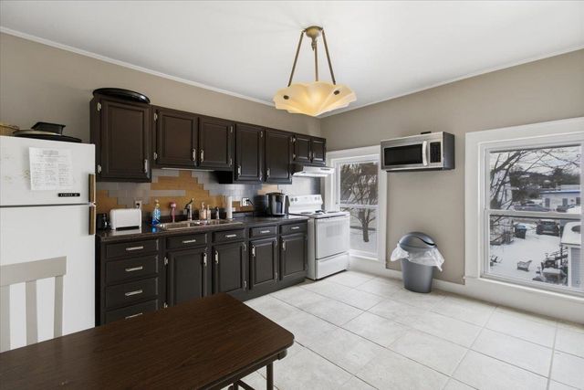 307 North Street, Bennington, VT 05201