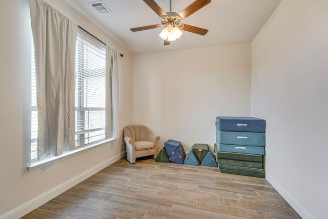 110 Fire Wheel Drive, Waxahachie, TX 75167