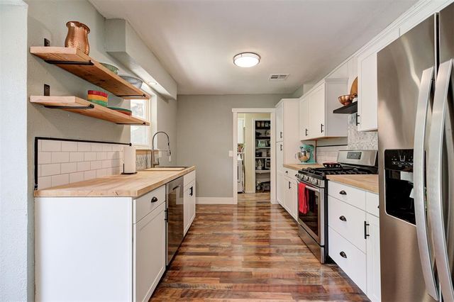 1409 Leawood Drive, Edmond, OK 73034