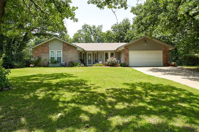 1409 Leawood Drive, Edmond, OK 73034