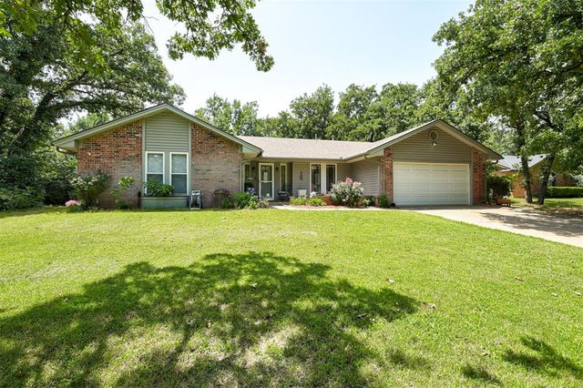 1409 Leawood Drive, Edmond, OK 73034