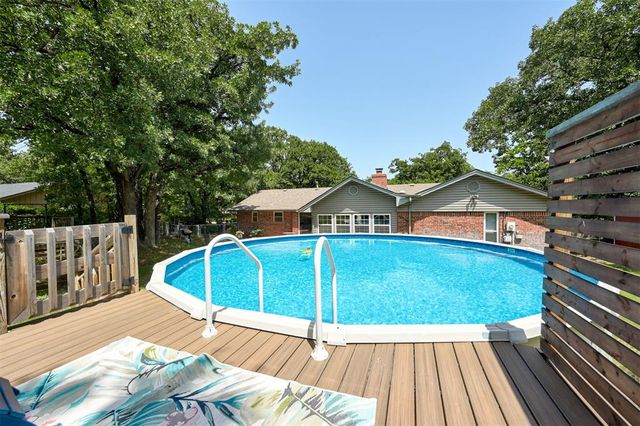 1409 Leawood Drive, Edmond, OK 73034