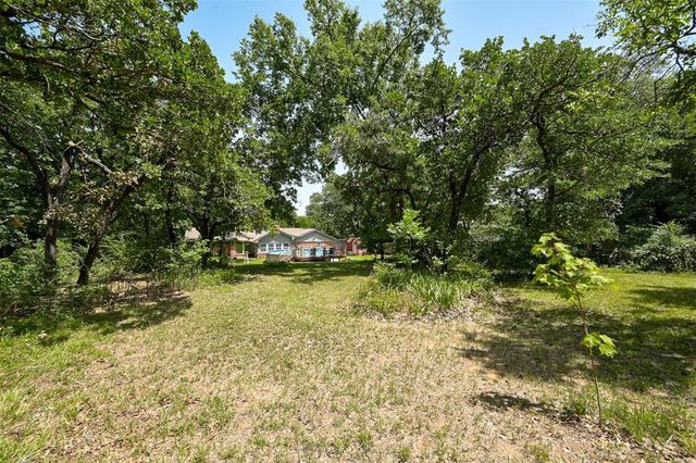 1409 Leawood Drive, Edmond, OK 73034