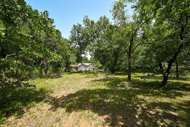 1409 Leawood Drive, Edmond, OK 73034