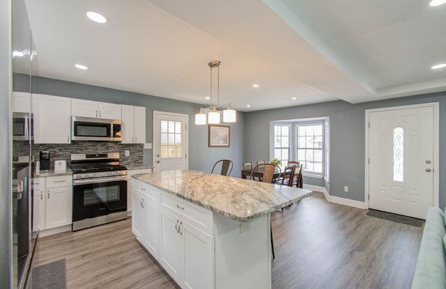 3330 Kelton Street, Houston, TX 77021