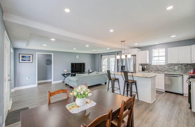 3330 Kelton Street, Houston, TX 77021