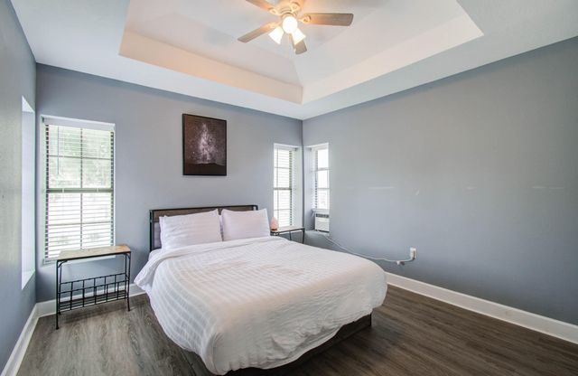 3330 Kelton Street, Houston, TX 77021