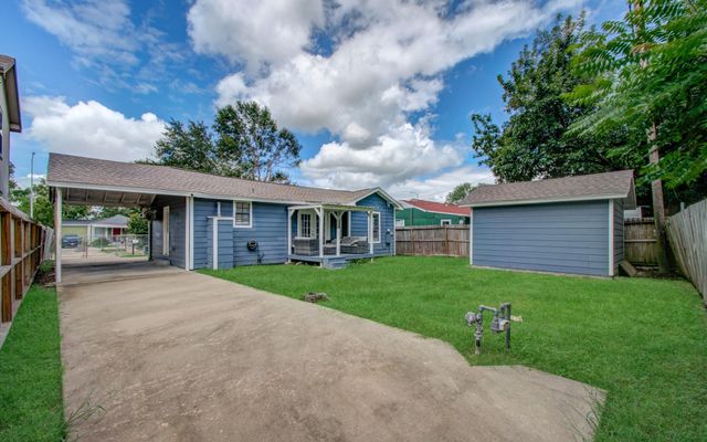 3330 Kelton Street, Houston, TX 77021