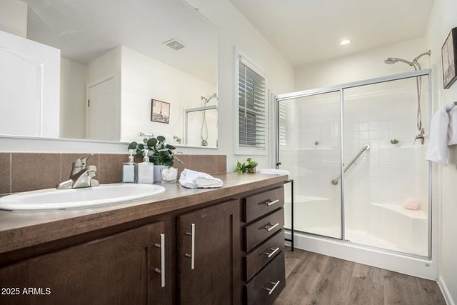 10960 N 67TH Avenue 105, Glendale, AZ 85304