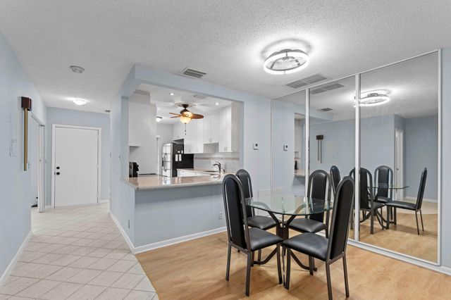 8555 Bella Vista Drive 86, Boca Raton, FL 33433