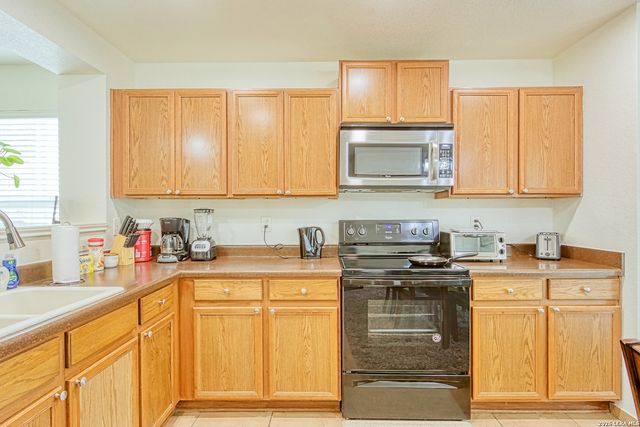 4727 Adkins, San Antonio, TX 78238