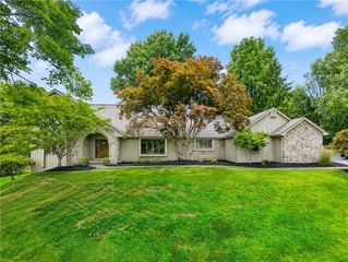 4 Pond View Drive, Perinton, NY 14534