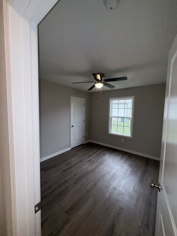 649 Franklin Ave, Lewisburg, TN 37091