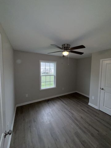 649 Franklin Ave, Lewisburg, TN 37091