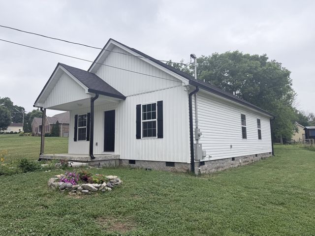 649 Franklin Ave, Lewisburg, TN 37091