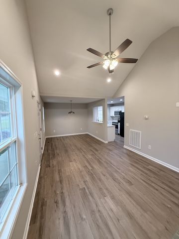 649 Franklin Ave, Lewisburg, TN 37091