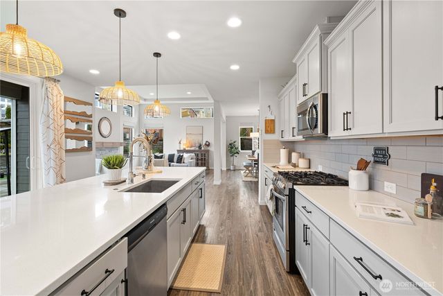 11361 Maple Tree Place NW, Silverdale, WA 98383