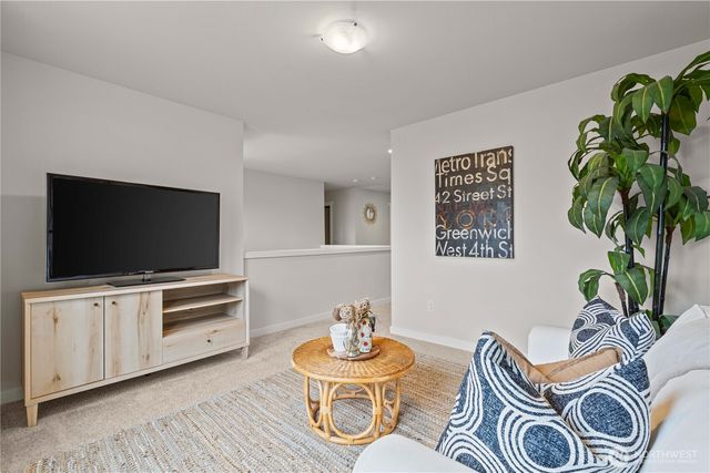 11361 Maple Tree Place NW, Silverdale, WA 98383