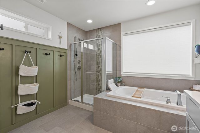 11361 Maple Tree Place NW, Silverdale, WA 98383