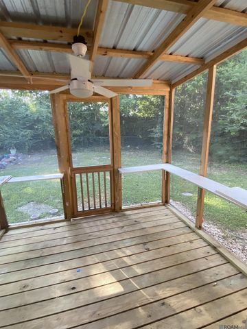 7426 Meadow Park Ave, Baton Rouge, LA 70810