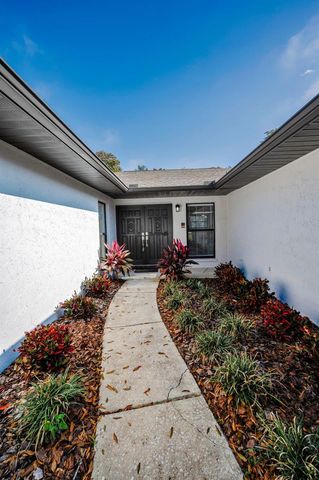 10639 LAKEVIEW DRIVE, New Port Richey, FL 34654