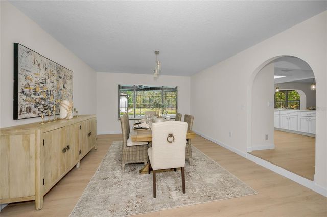 10639 LAKEVIEW DRIVE, New Port Richey, FL 34654