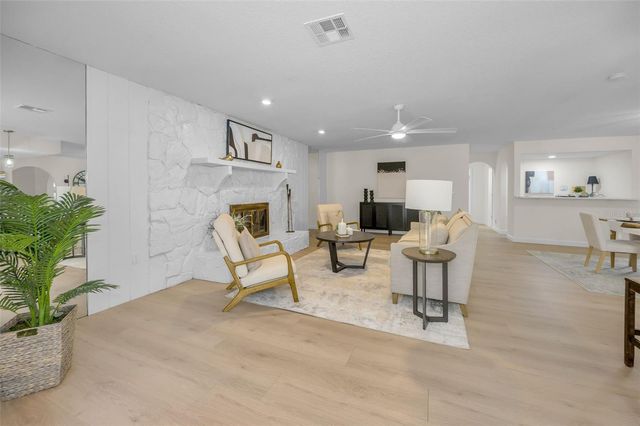 10639 LAKEVIEW DRIVE, New Port Richey, FL 34654