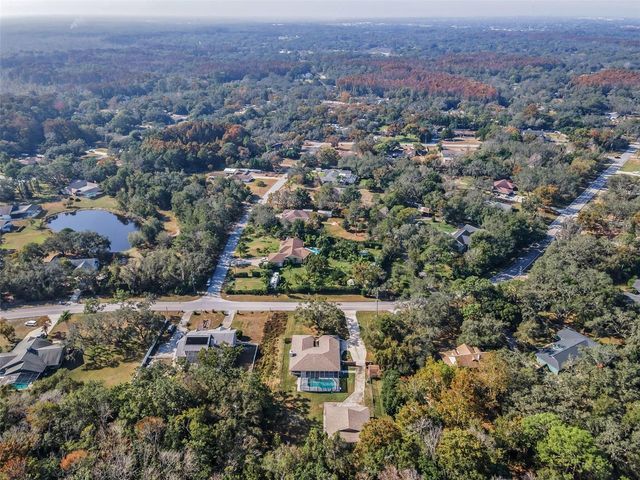 10639 LAKEVIEW DRIVE, New Port Richey, FL 34654