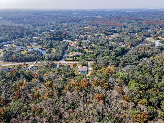 10639 LAKEVIEW DRIVE, New Port Richey, FL 34654