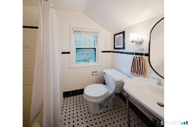 457 Wilson Street, Fairfield, CT 06825