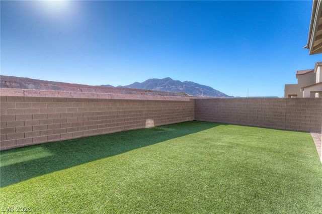 3016 moulin heights Street, Las Vegas, NV 89156