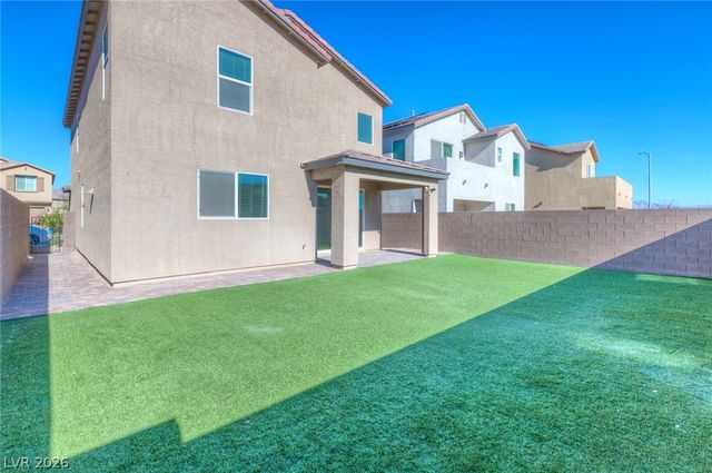 3016 moulin heights Street, Las Vegas, NV 89156
