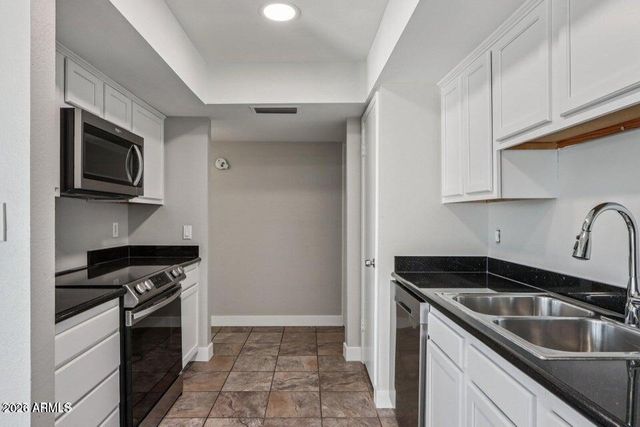 2148 W Inlet Loop, Mesa, AZ 85202