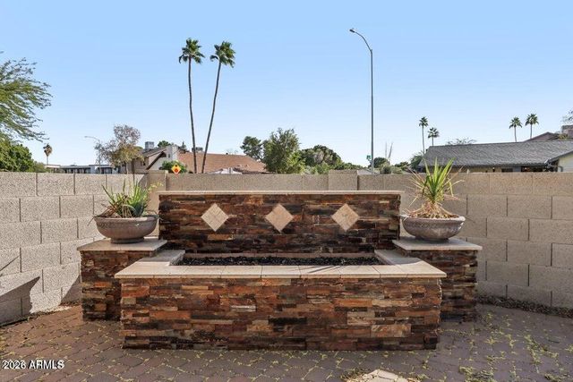 2148 W Inlet Loop, Mesa, AZ 85202