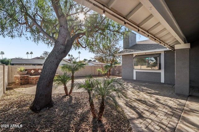 2148 W Inlet Loop, Mesa, AZ 85202