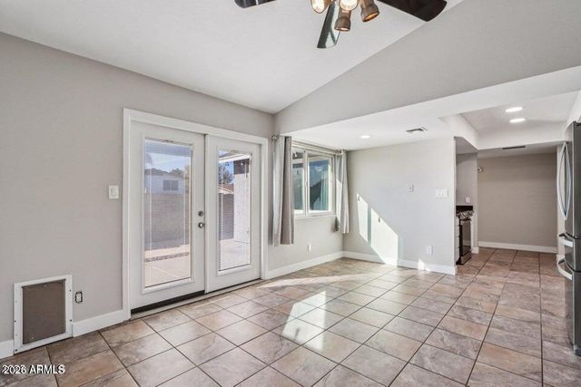 2148 W Inlet Loop, Mesa, AZ 85202