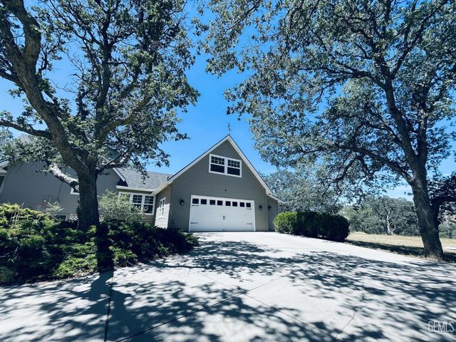 20562 Tiffany Circle, Tehachapi, CA 93561