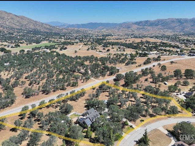 20562 Tiffany Circle, Tehachapi, CA 93561