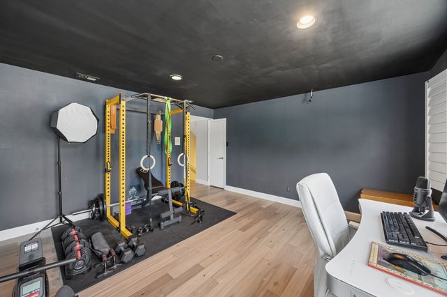 6353 Southpoint Drive, Dallas, TX 75248