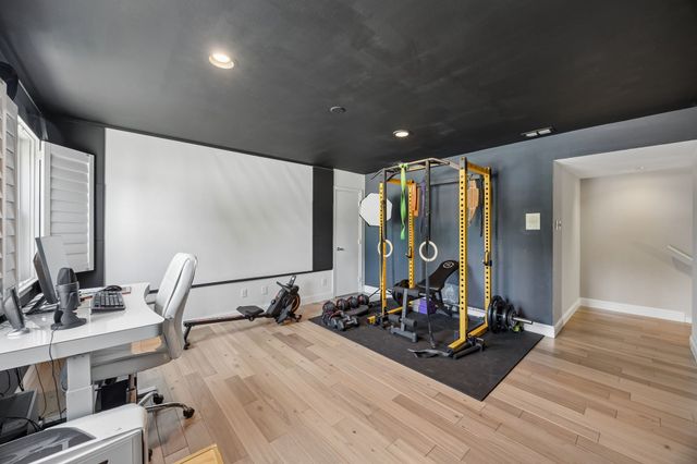 6353 Southpoint Drive, Dallas, TX 75248