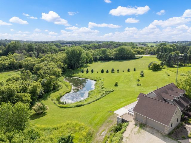 54185 232nd Avenue, West Concord, MN 55985