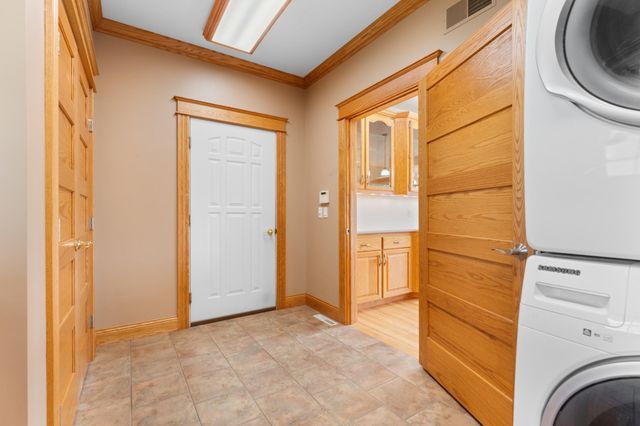 54185 232nd Avenue, West Concord, MN 55985