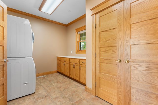 54185 232nd Avenue, West Concord, MN 55985