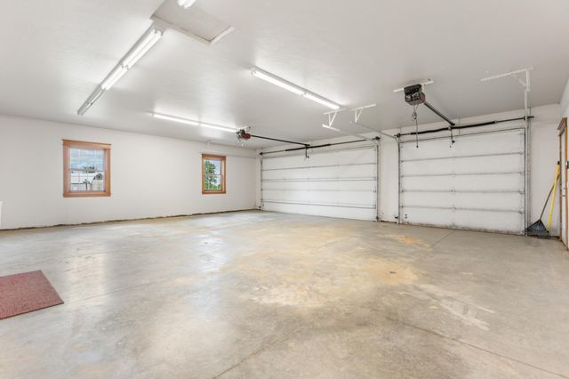 54185 232nd Avenue, West Concord, MN 55985