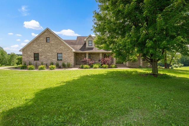 54185 232nd Avenue, West Concord, MN 55985