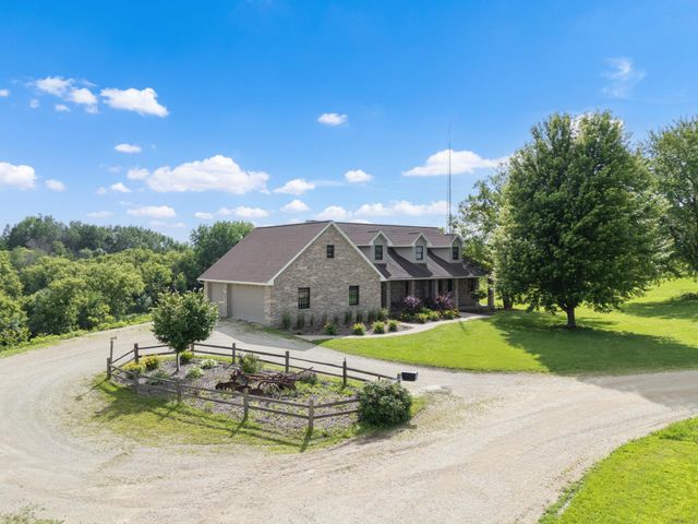 54185 232nd Avenue, West Concord, MN 55985