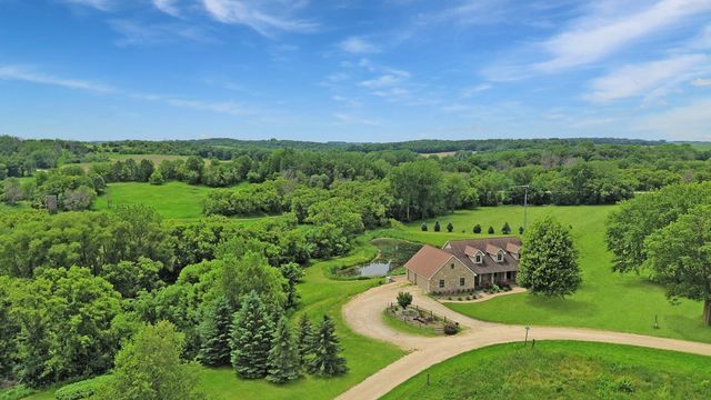 54185 232nd Avenue, West Concord, MN 55985