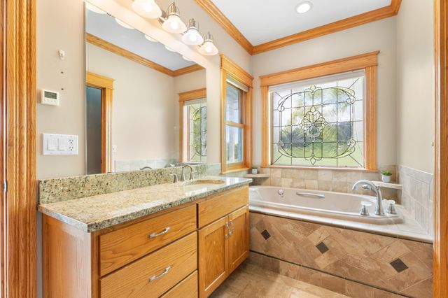 54185 232nd Avenue, West Concord, MN 55985