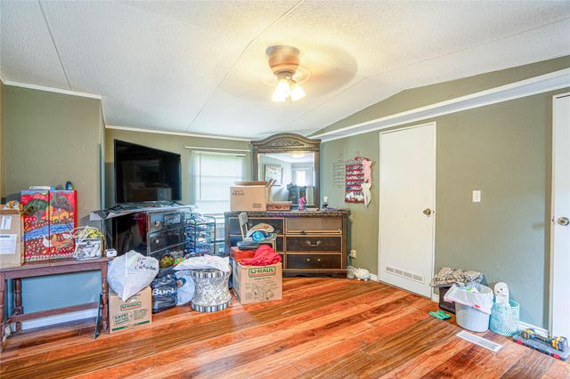 1246 County Road 676, Dayton, TX 77535